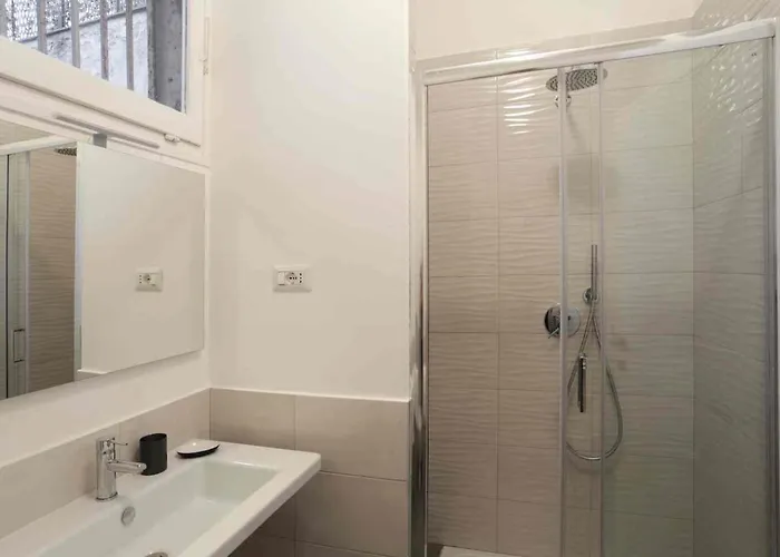 Centro Grande - Spacious Near Spanish Steps, Sleeps Up To 6 Guests By Locappart Apartament Rzym